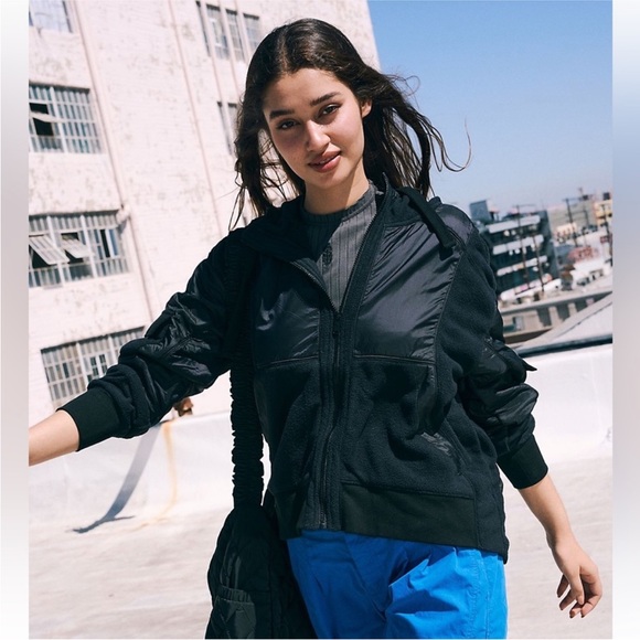 FREE PEOPLE MOVEMENT In Bound Zip Up Jacket - Picture 2 of 12